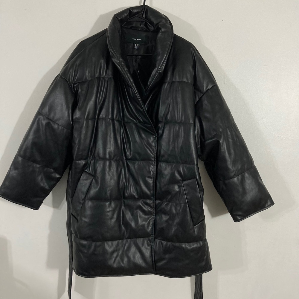 Vero Moda Coated Jacket Womens XL Black NEW Faux Leather Puffer Wrap Belt